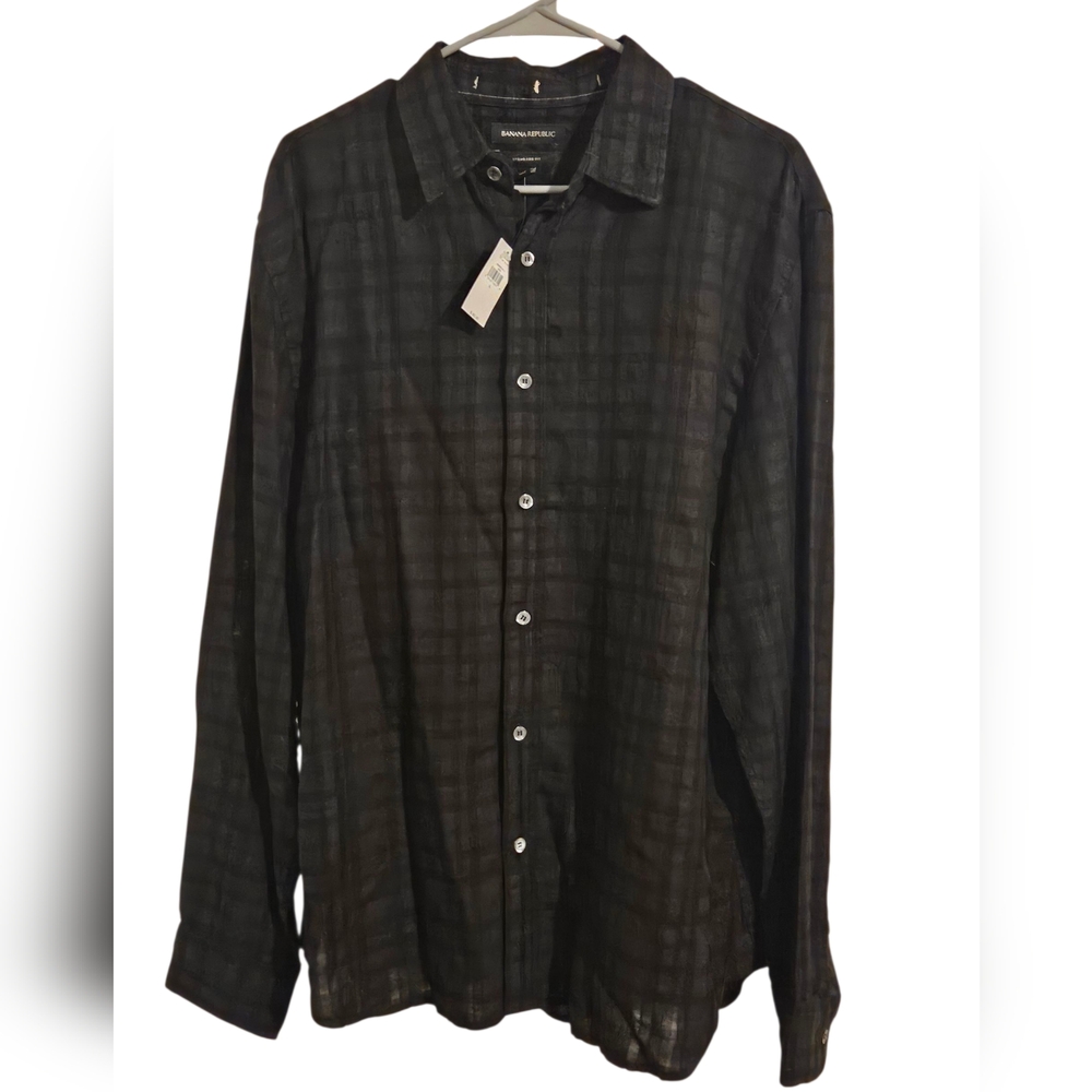 Banana Republic Black Plaid Button Down Shirt